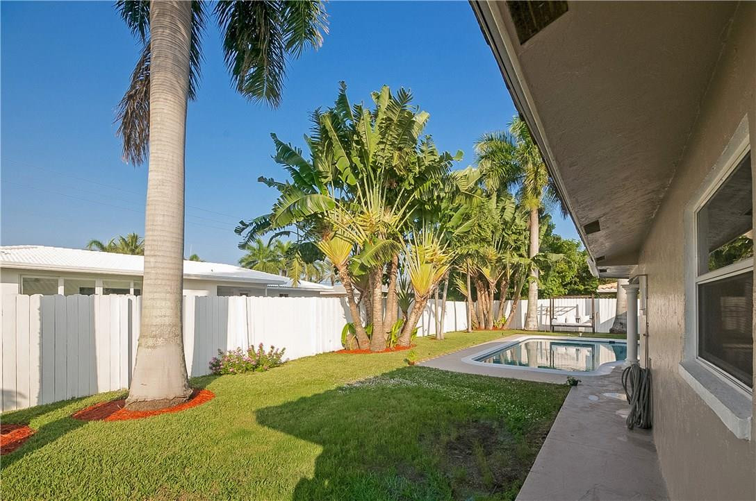 713 Berkley Street Boca Raton, FL 33487 - Photo 31 of 35 Photo 31