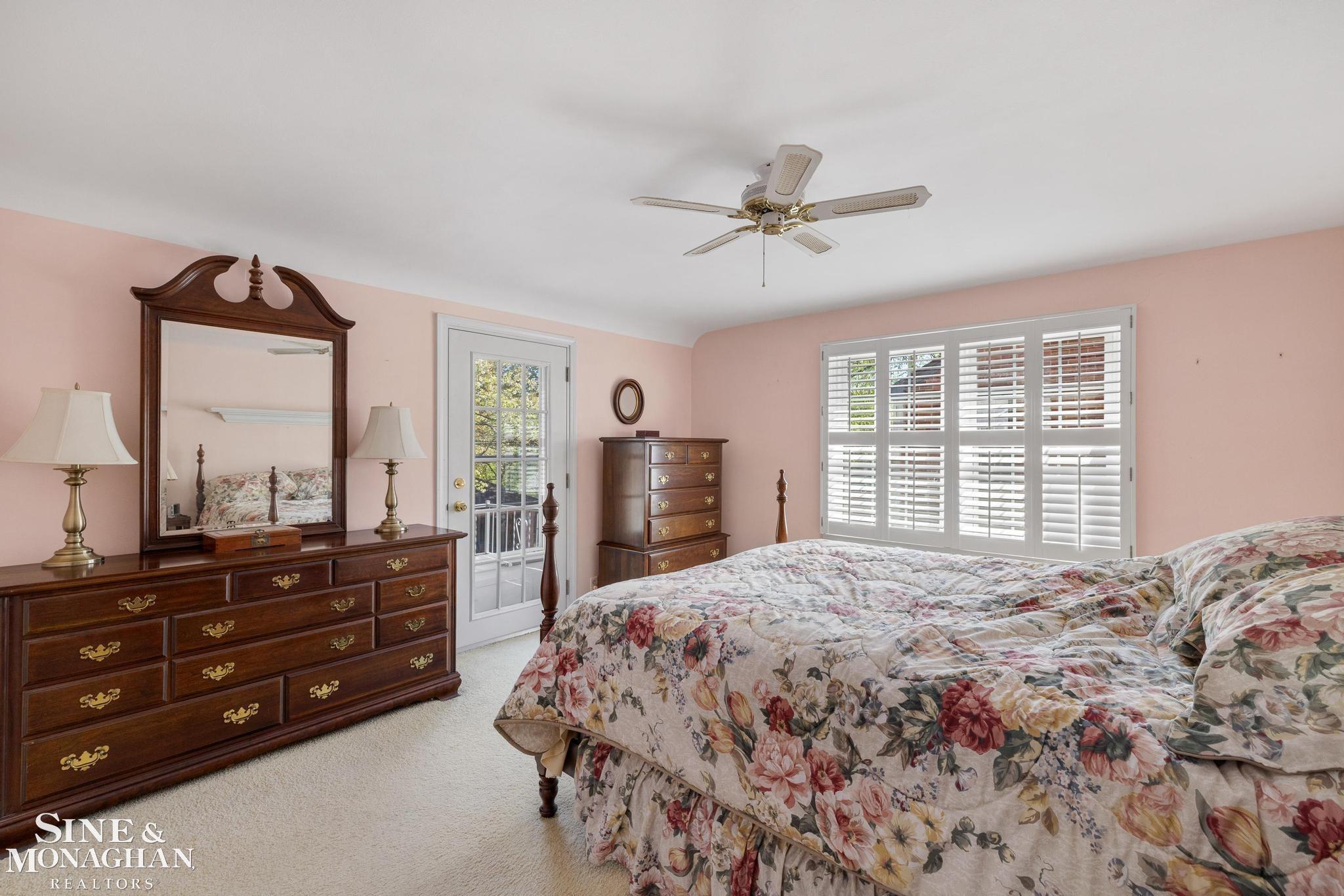 449 Allard Road Grosse Pointe Farms, MI 48236 - Photo 15 of 41 Gallery Image 15