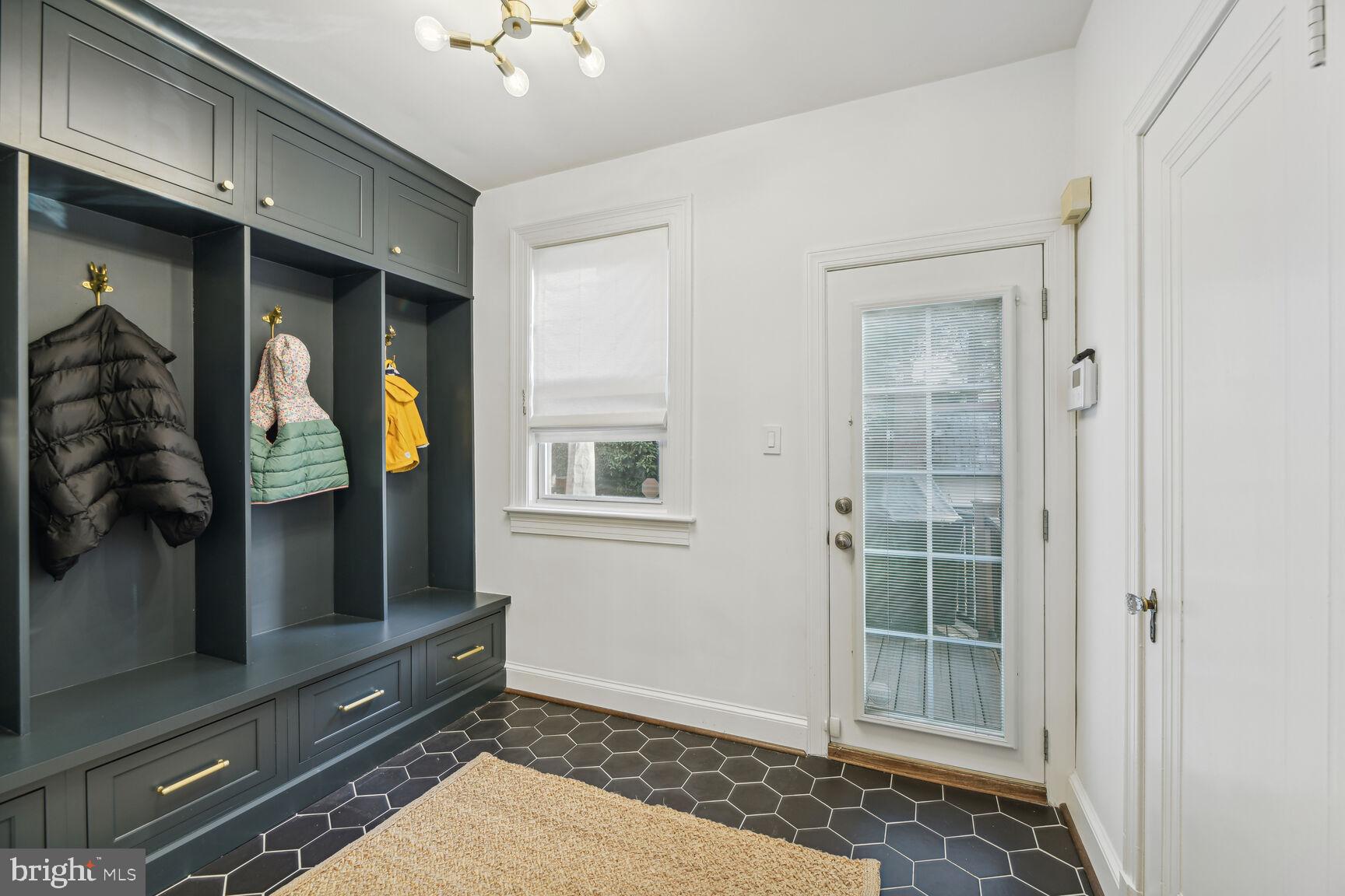 2706 Military Road Northwest Washington, DC 20015 - Photo 12 of 33 Mudroom