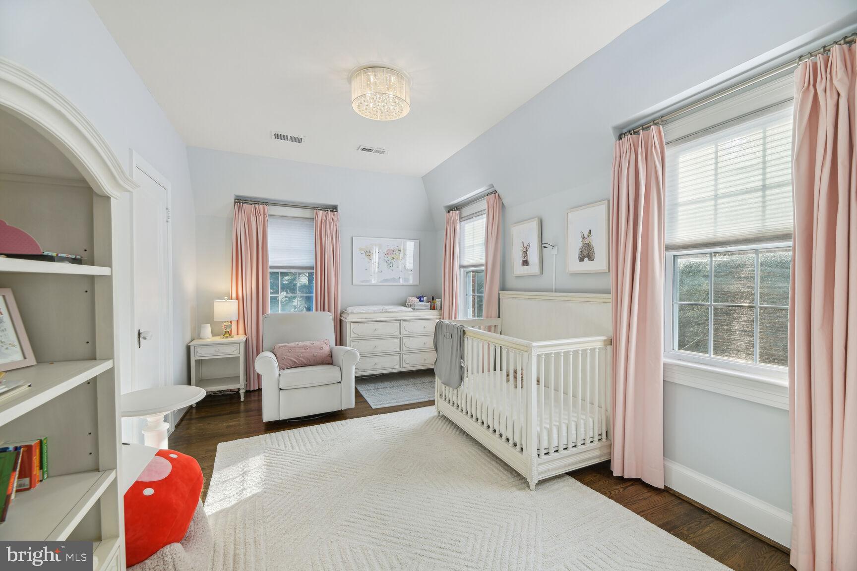 2706 Military Road Northwest Washington, DC 20015 - Photo 19 of 33 Gallery Image 19