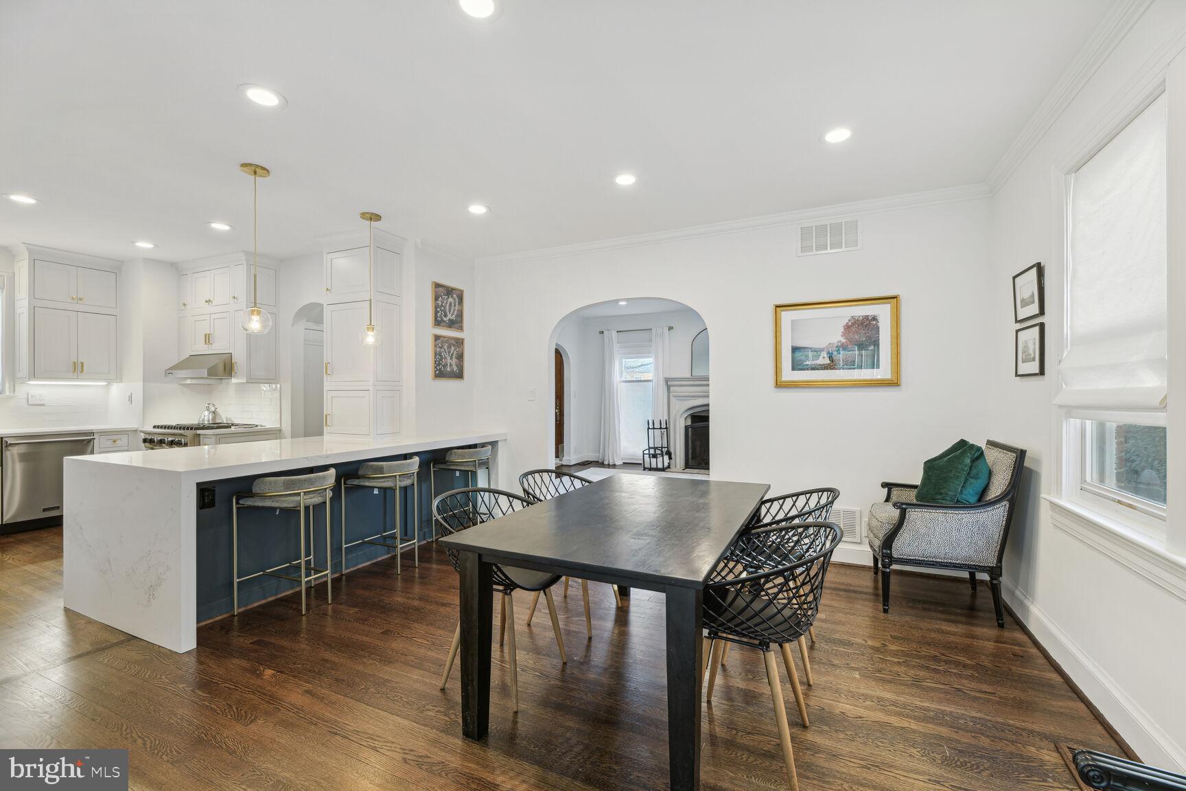 2706 Military Road Northwest Washington, DC 20015 - Photo 8 of 33 Dining Area
