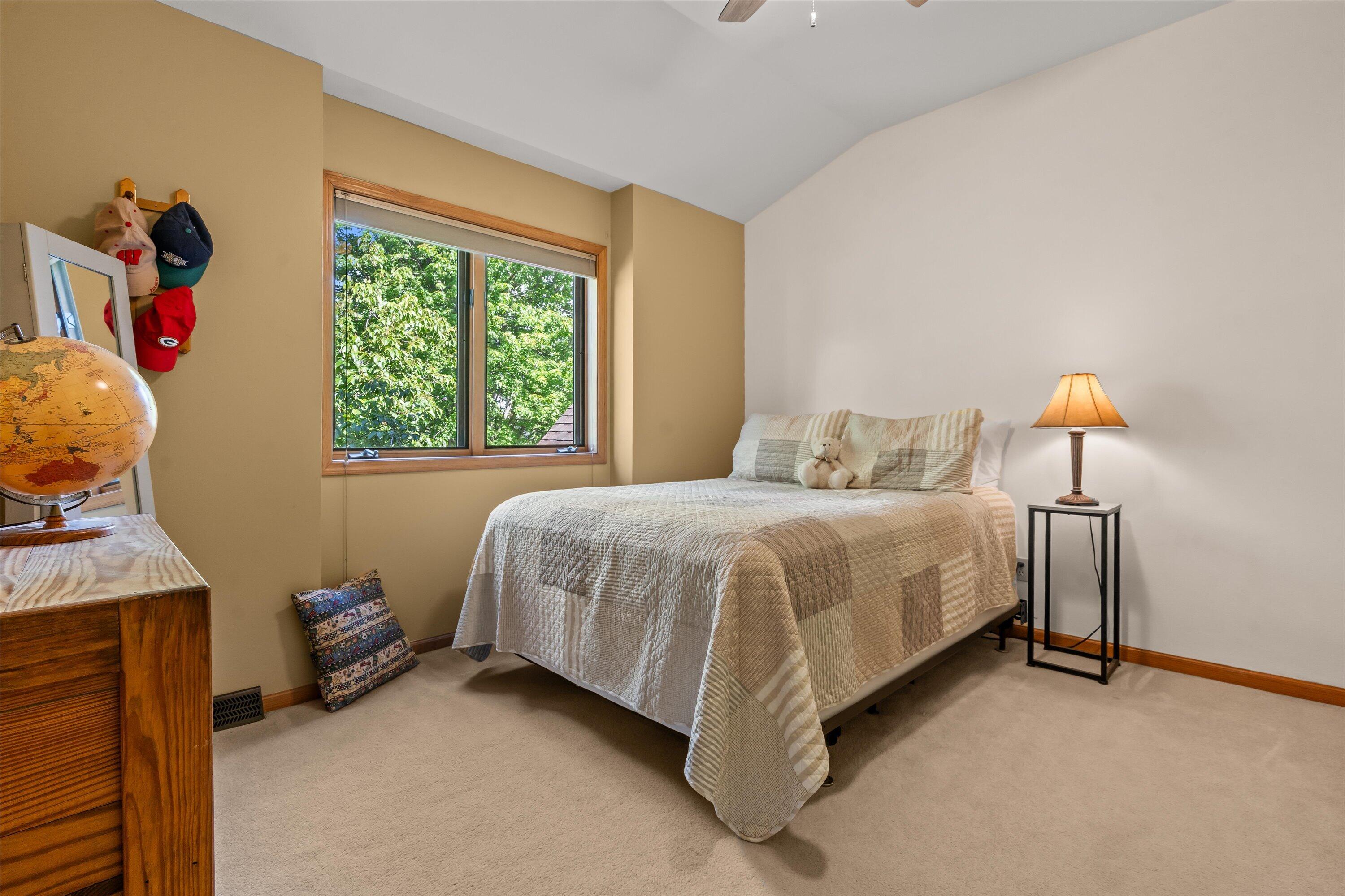 W168N5039 Stonefield Road Menomonee Falls, WI 53051 - Photo 23 of 34 Bedroom #2