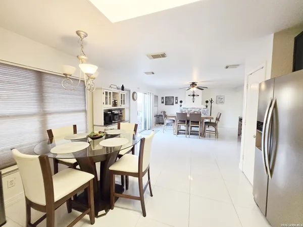 $1,800 | 6606 Highland Grass, Converse, TX 78109