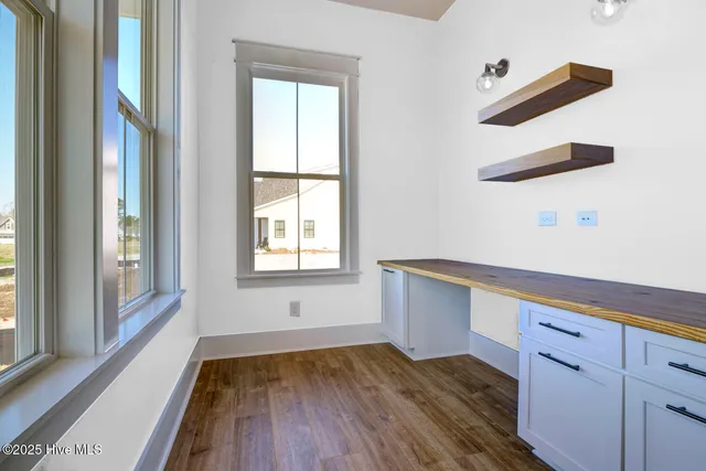 $699,900 | 603 Martin House Loop, Holly Ridge, NC 28445