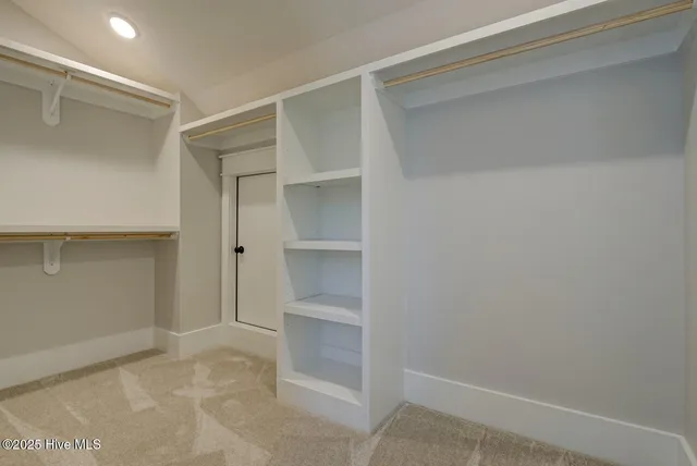 $699,900 | 603 Martin House Loop, Holly Ridge, NC 28445