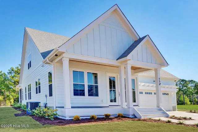 $699,900 | 603 Martin House Loop, Holly Ridge, NC 28445