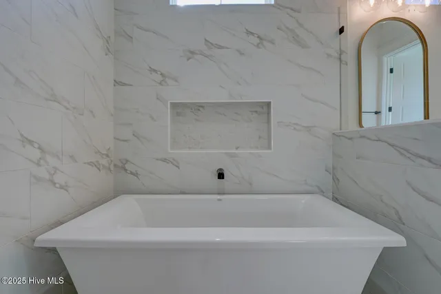 $699,900 | 603 Martin House Loop, Holly Ridge, NC 28445