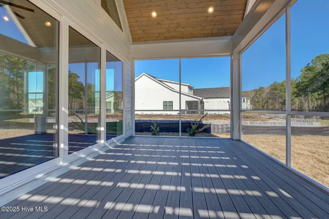 $699,900 | 603 Martin House Loop, Holly Ridge, NC 28445