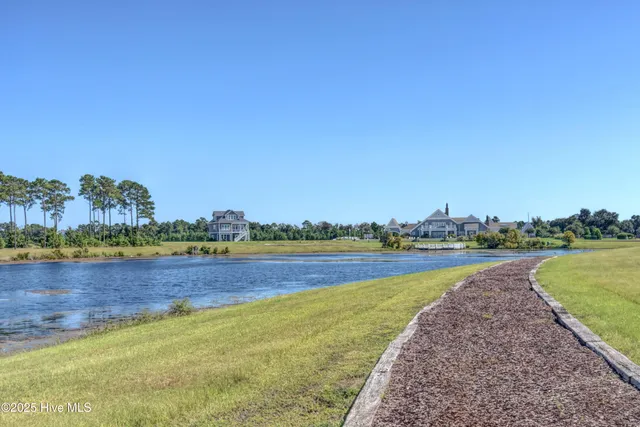 $699,900 | 603 Martin House Loop, Holly Ridge, NC 28445