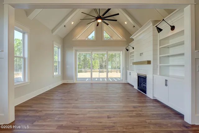 $699,900 | 603 Martin House Loop, Holly Ridge, NC 28445