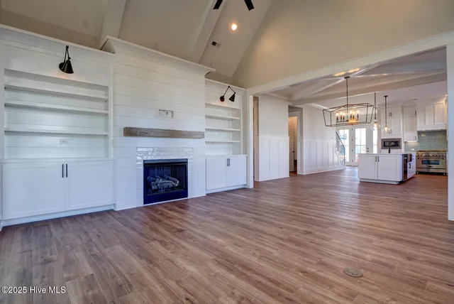 $699,900 | 603 Martin House Loop, Holly Ridge, NC 28445