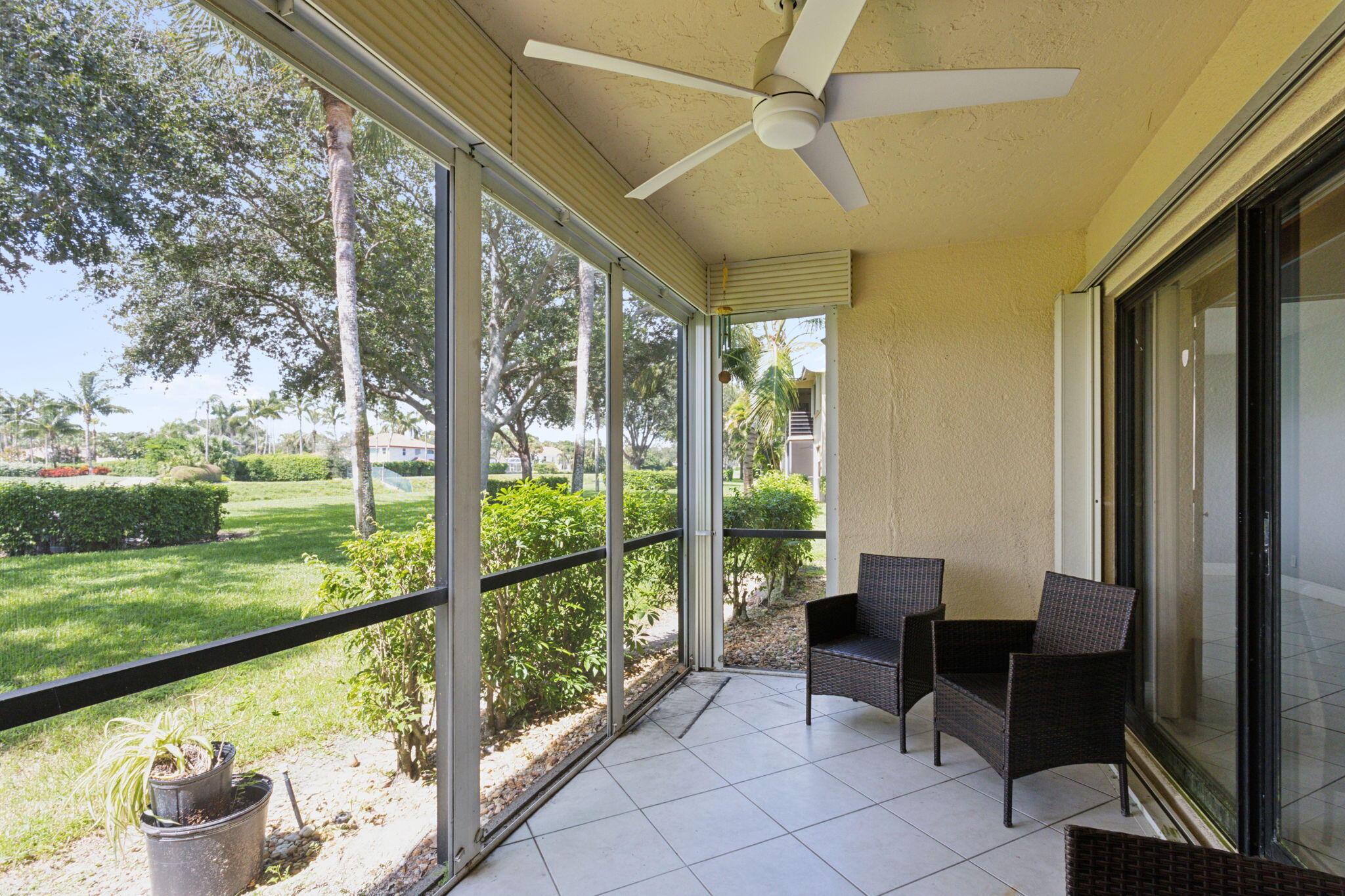 2900 Southwest 22nd Circle, Unit 221F Delray Beach, FL 33445 - Photo 21 of 25 2-web-or-mls-0E2A6007