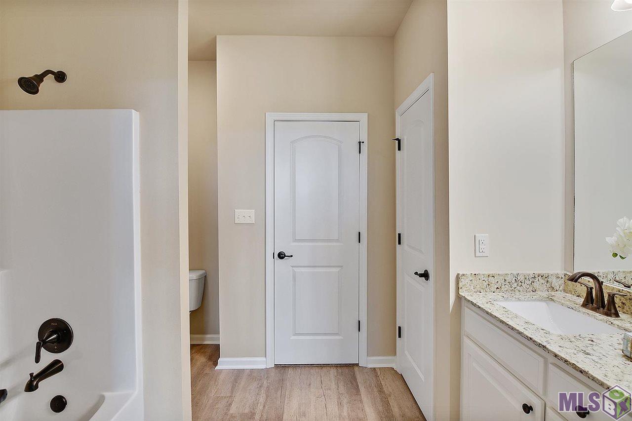 2948 South Roth Avenue Gonzales, LA 70737 - Photo 8 of 10