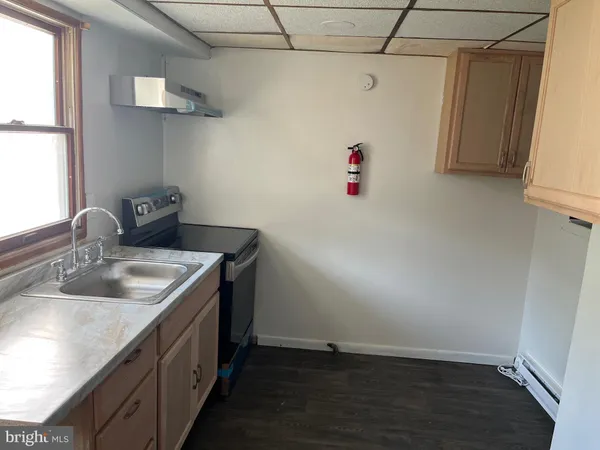 $1,200 | 210 Harrison Street, Pottsville, PA 17901