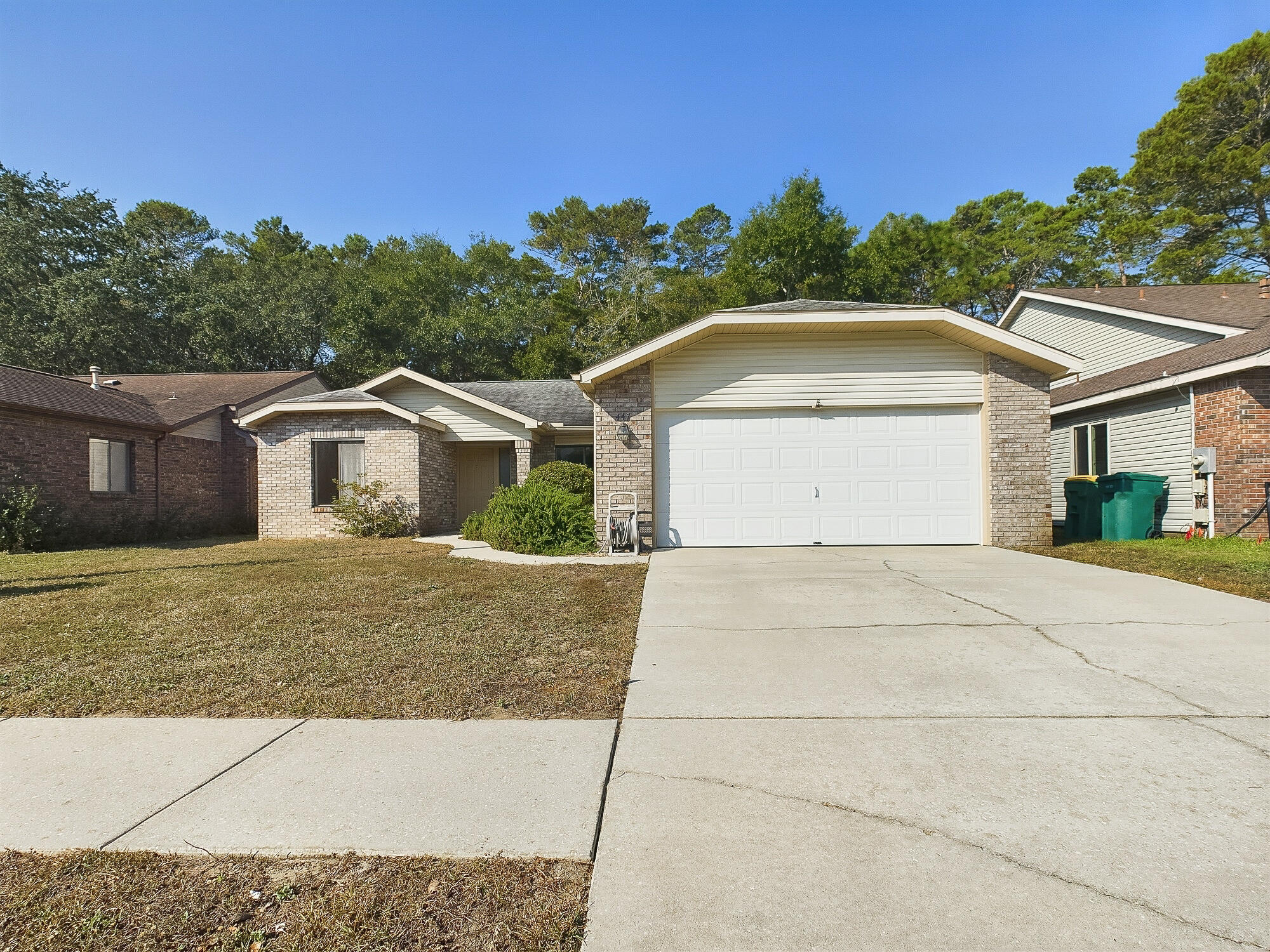 447 Springwood Way Niceville, FL 32578 - Photo 1 of 35 Front