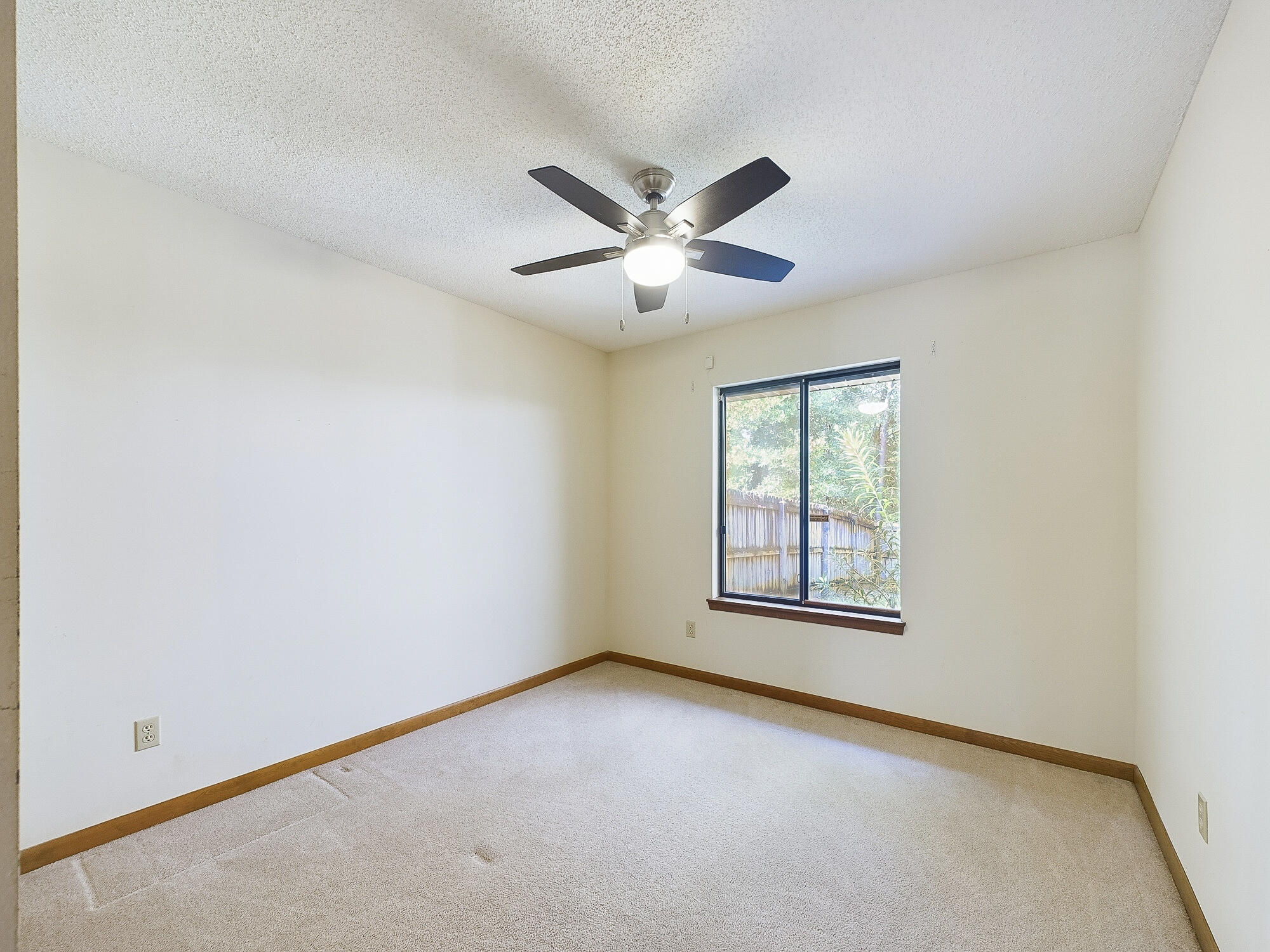 447 Springwood Way Niceville, FL 32578 - Photo 13 of 35 Bedroom