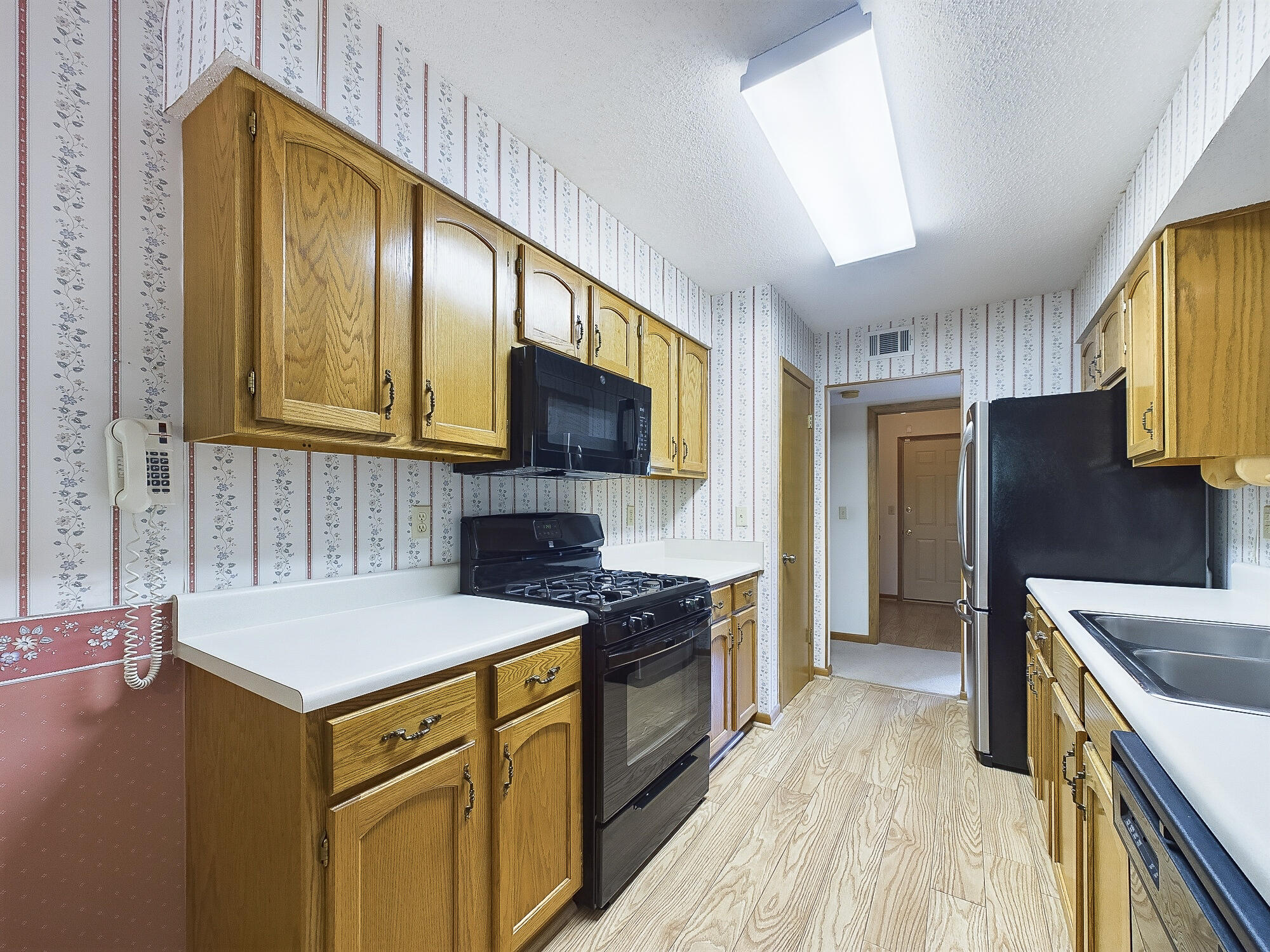447 Springwood Way Niceville, FL 32578 - Photo 20 of 35 Kitchen