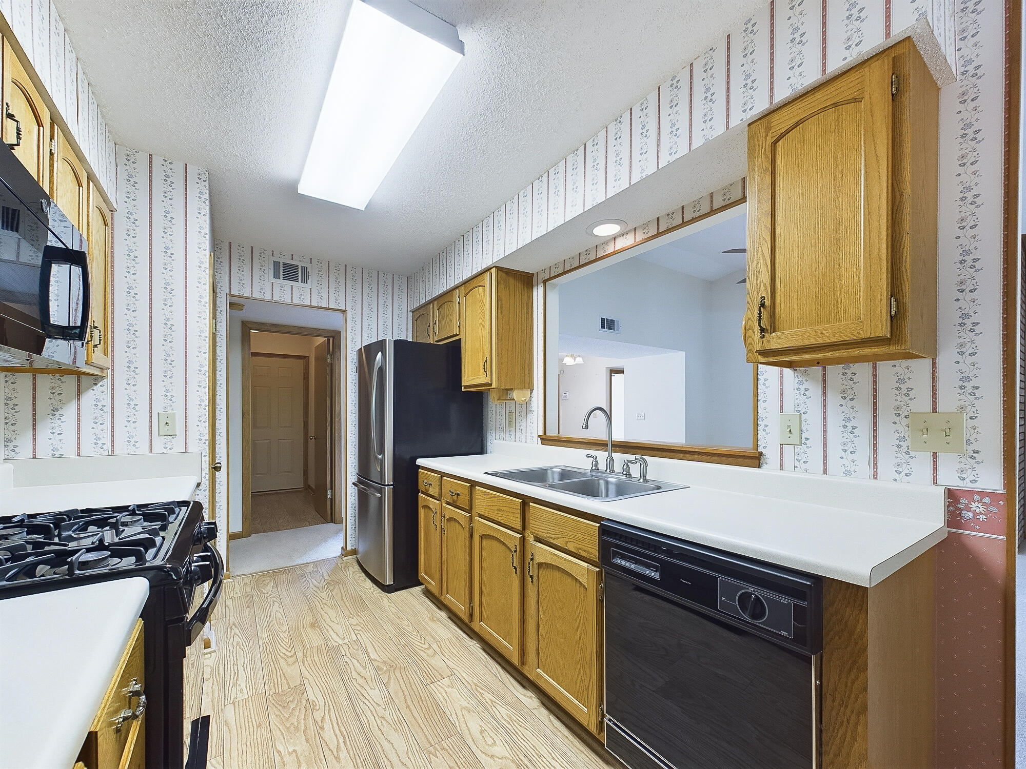 447 Springwood Way Niceville, FL 32578 - Photo 22 of 35 Kitchen