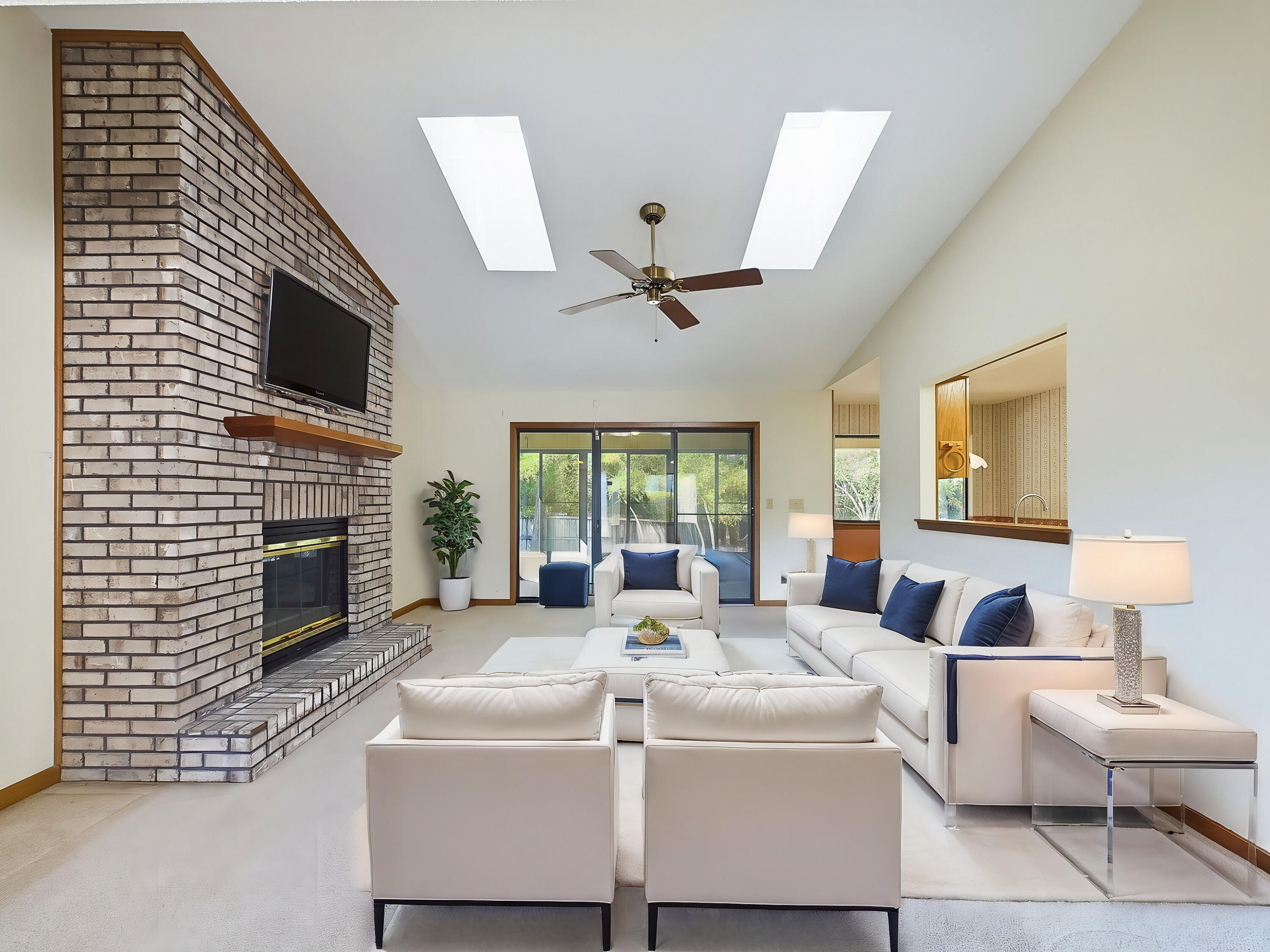 447 Springwood Way Niceville, FL 32578 - Photo 5 of 35 Virtual Staged