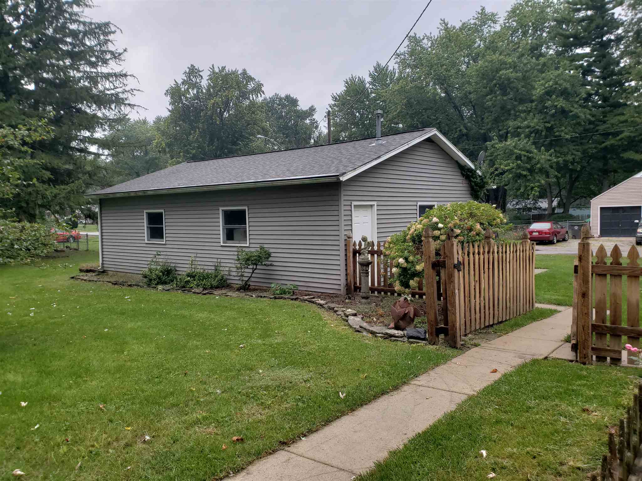 5240 Winchester Road Fort Wayne, IN 46819 - Photo 15 of 25 Gallery Image 15
