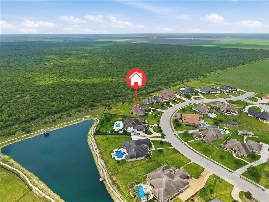 8710 KIng Ranch Drive Corpus Christi, TX 78414 - Photo 30 of 38 a view of a golf course with a swimming pool