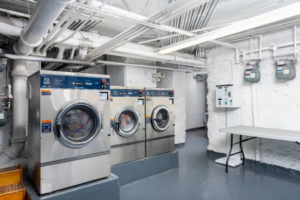 $2,300 | 39-75 56th Street, Unit 2A | Woodside