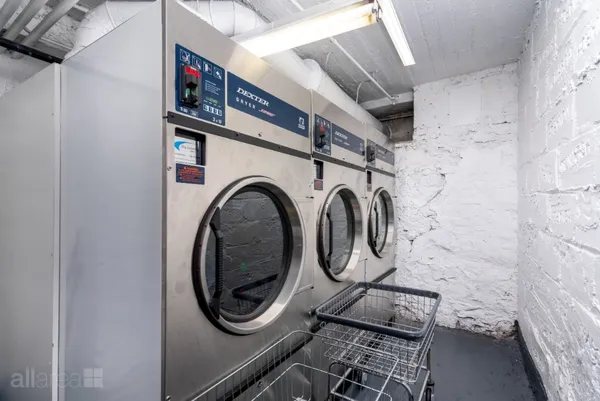 $2,300 | 39-75 56th Street, Unit 2A | Woodside