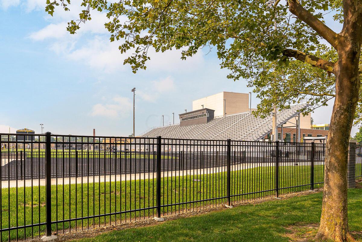 2285 Cranford Road Columbus, OH 43221 - Photo 32 of 32 UA high school 1