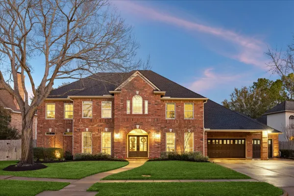 $1,200,000 | 2811 Autumn Lake Drive, Katy, TX 77450