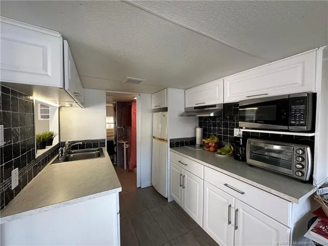 $162,000 | 10725 South Ocean Drive, Unit 68, Jensen Beach, FL 34957