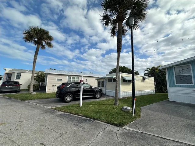$162,000 | 10725 South Ocean Drive, Unit 68, Jensen Beach, FL 34957