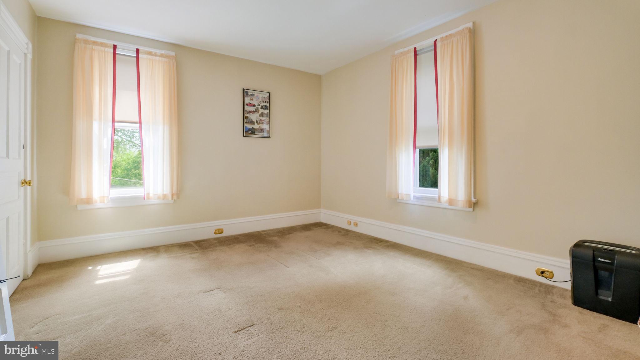 130 Woodland Road Wyncote, PA 19095 - Photo 17 of 41 4th BEDROOM (17 x 12))