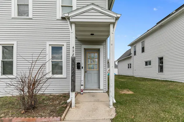 $179,900 | 428 West 10th Street, Kaukauna, WI 54130