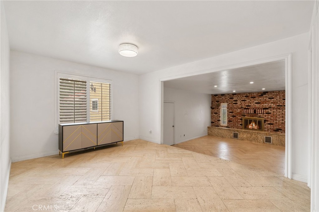 1636 Devore Road San Bernardino, CA 92407 - Photo 15 of 47