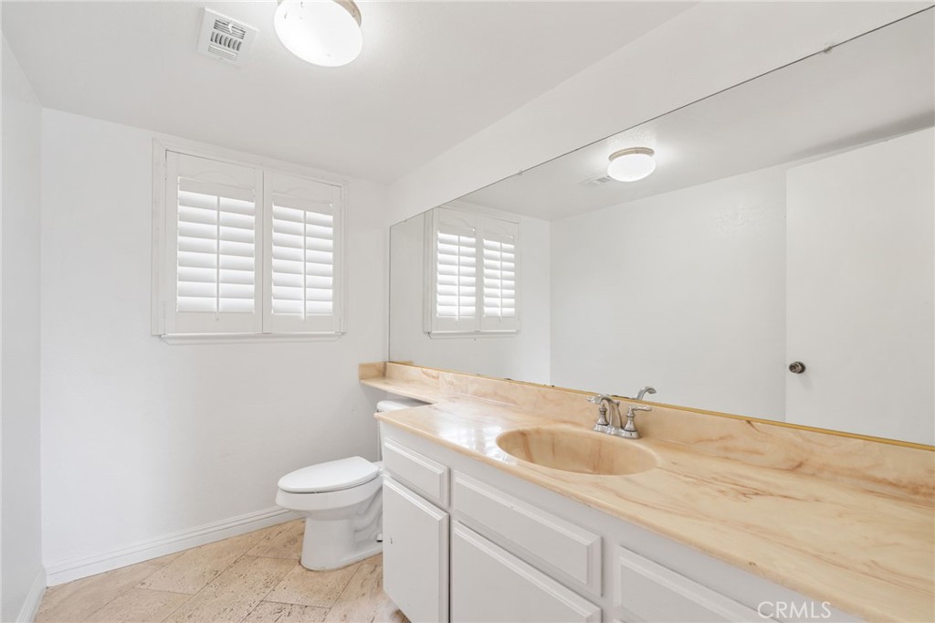 1636 Devore Road San Bernardino, CA 92407 - Photo 17 of 47