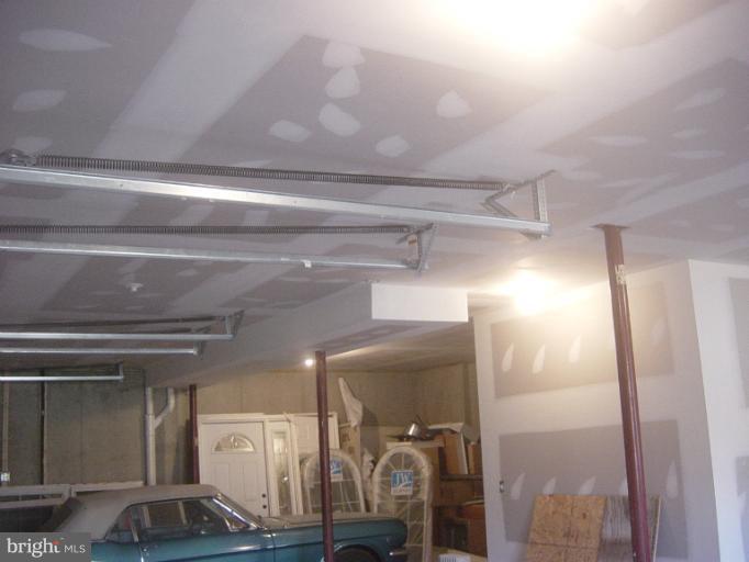 1217 Furnace Road Linthicum Heights, MD 21090 - Photo 4 of 10 Interior (General)