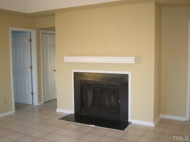 1001 Brighthurst Drive, Unit 302 Raleigh, NC 27605 - Photo 4 of 5