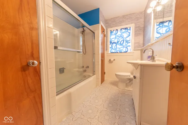 $254,999 | 2429 Washington Street, Columbus, IN 47201