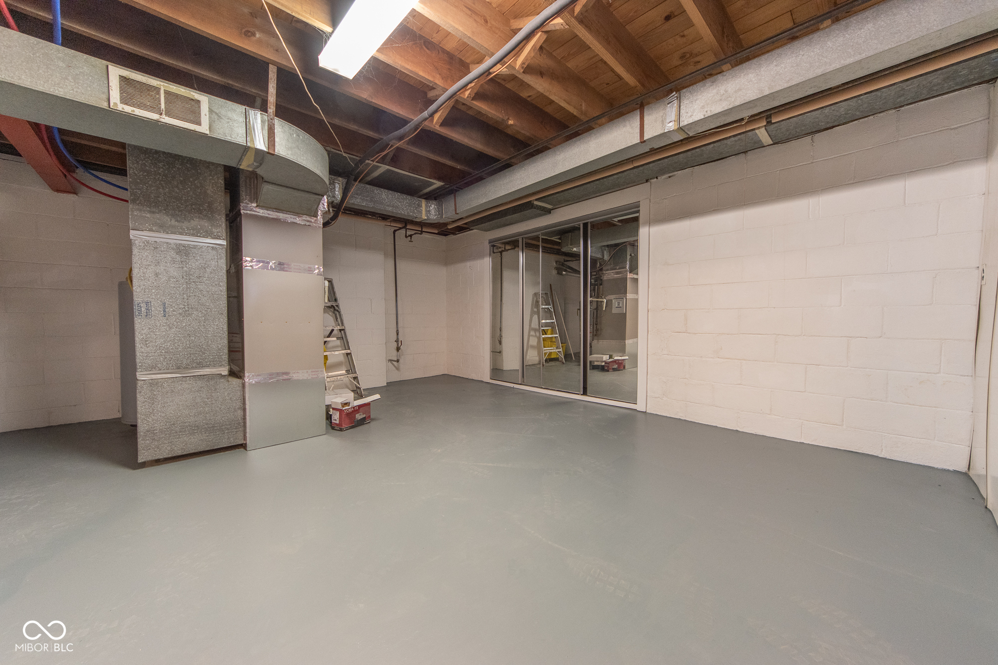 2429 Washington Street Columbus, IN 47201 - Photo 16 of 27