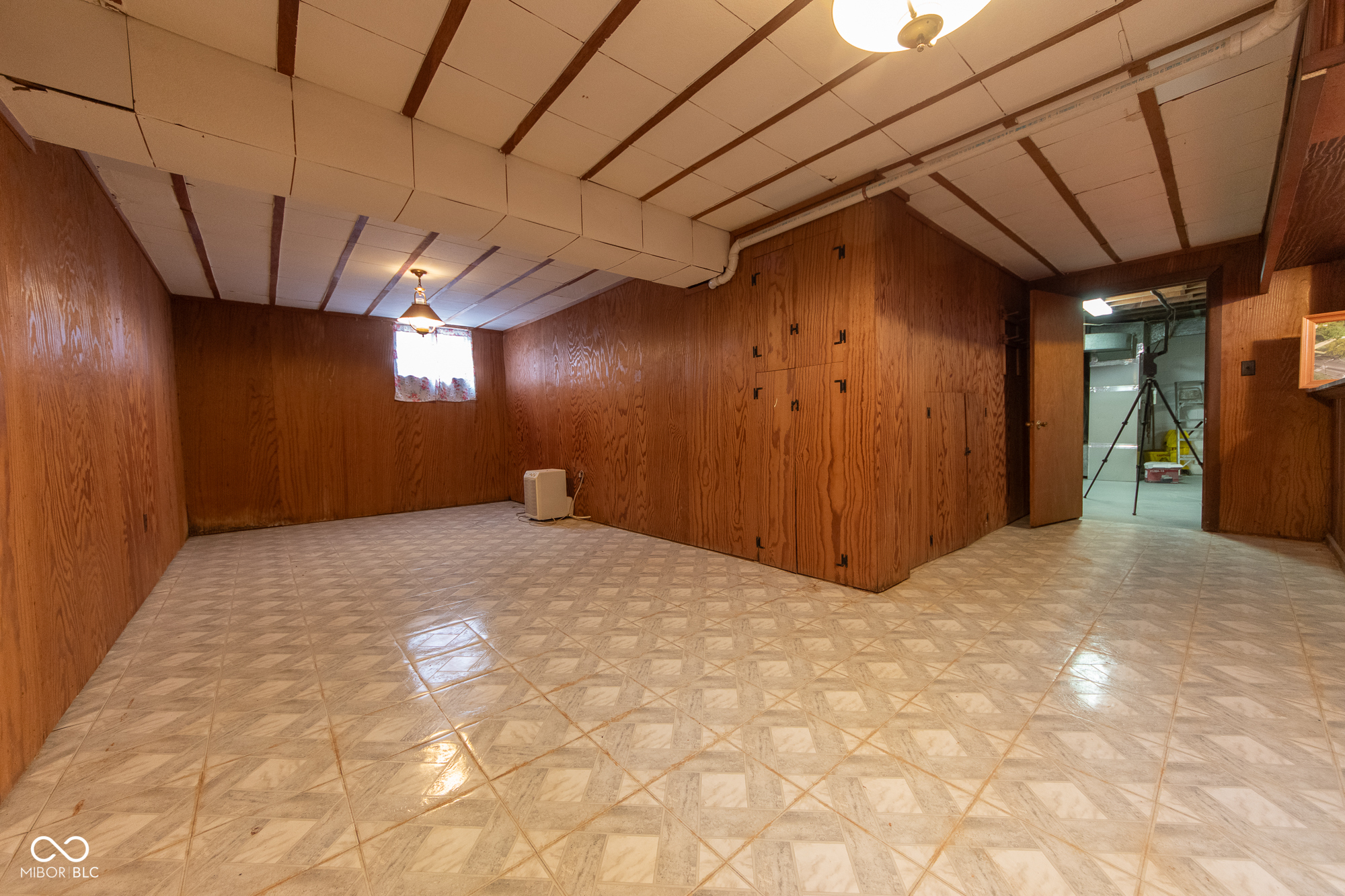 2429 Washington Street Columbus, IN 47201 - Photo 23 of 27