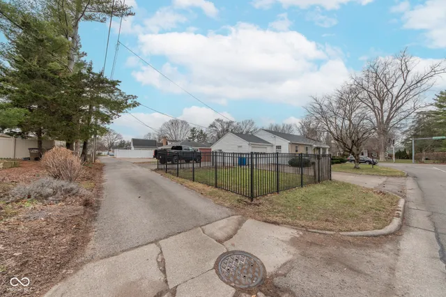 $254,999 | 2429 Washington Street, Columbus, IN 47201