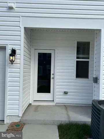 $1,950 | 165 Tigney Drive, Stephens City, VA 22655