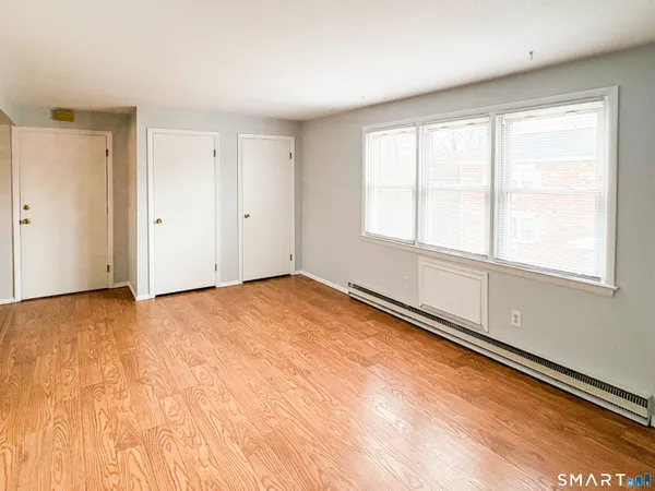 $1,495 | 53 Hiltbrand Road, Unit 310, Bristol, CT 06010