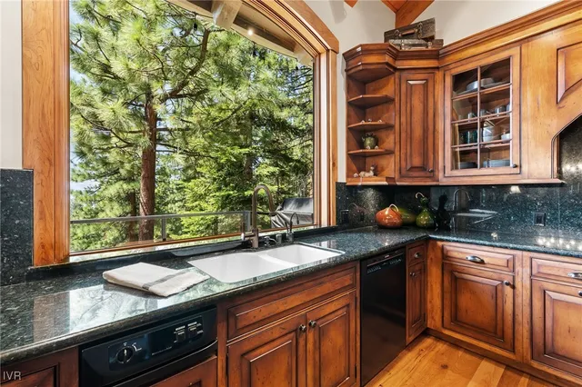 $5,490,000 | 451 Jill Court, Incline Village, NV 89451