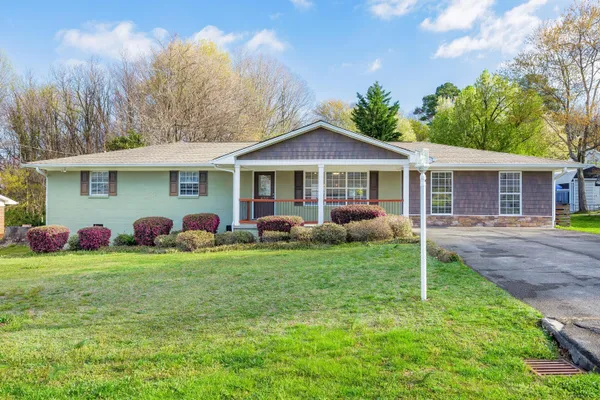 $359,900 | 450 Ash Drive Northwest, Cleveland, TN 37312