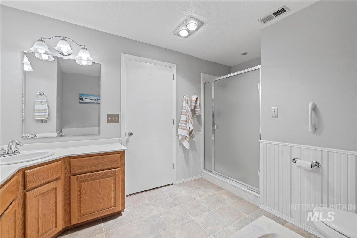 2303 North Locust Grove Road Kuna, ID 83634 - Photo 13 of 32