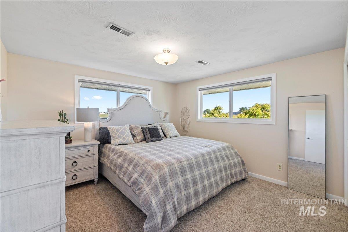 2303 North Locust Grove Road Kuna, ID 83634 - Photo 14 of 32