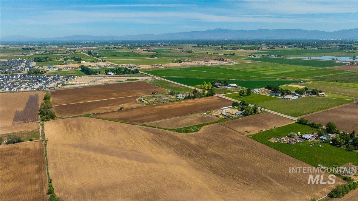 2303 North Locust Grove Road Kuna, ID 83634 - Photo 31 of 32