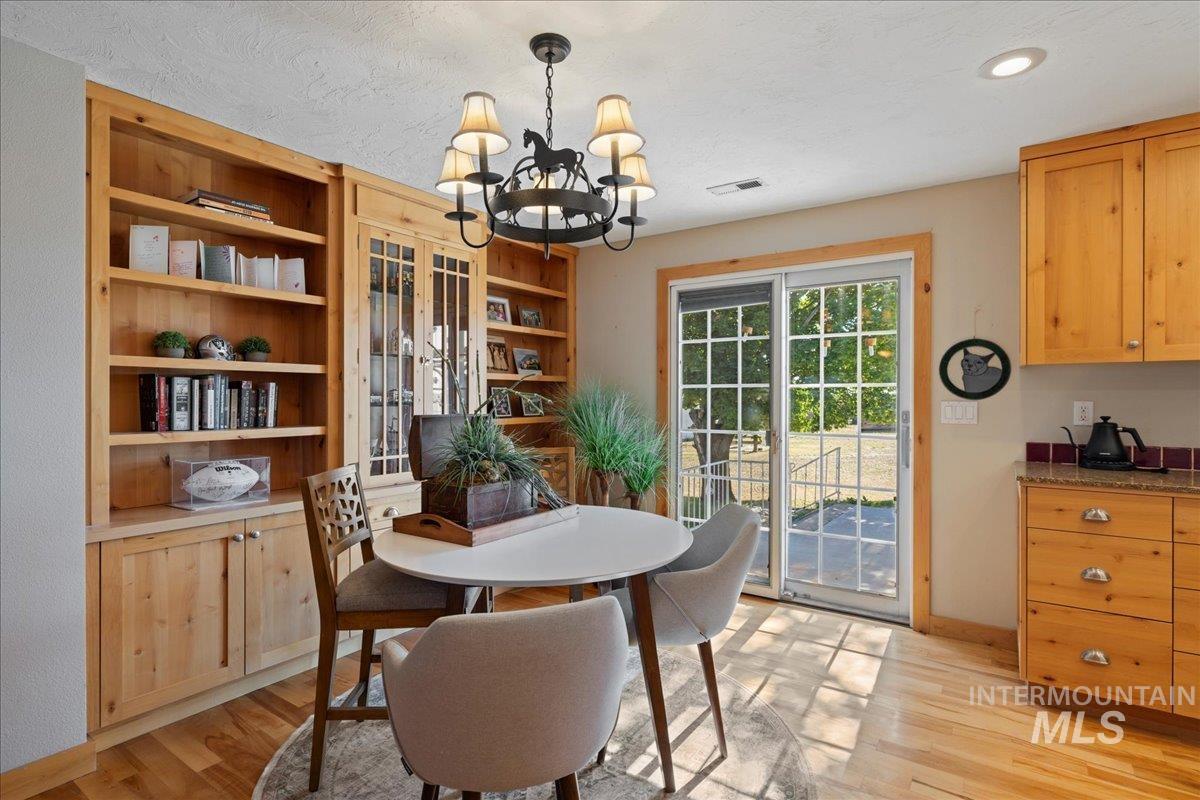 2303 North Locust Grove Road Kuna, ID 83634 - Photo 8 of 32