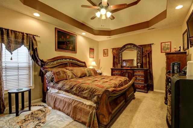 1395 Raven Road Clarksville, TN 37042 - Photo 8 of 12 Gallery Image 8